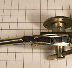 C9669 - Ratchet Tensioner Curbside Front - Langver R33